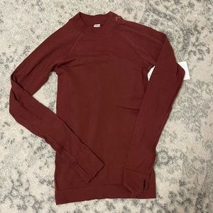 Lululemon long sleeve NWT